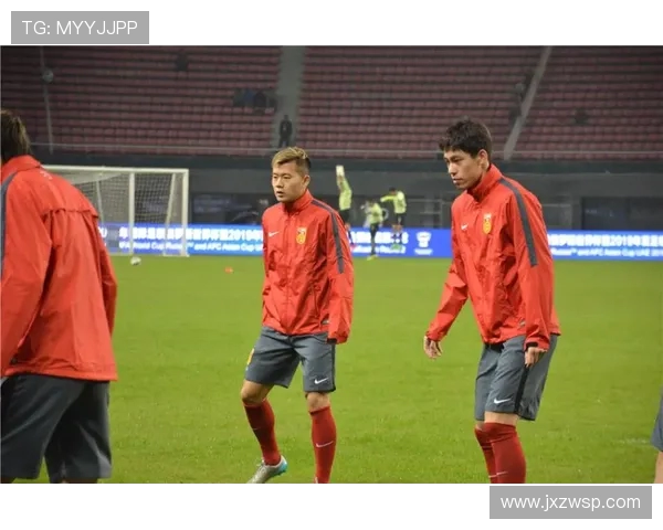 中国队对阵不丹队张艺兴助力球队争夺胜利的精彩瞬间