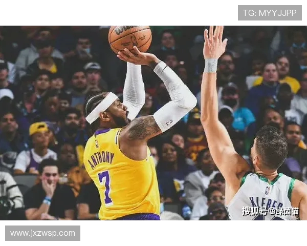 火箭队与雄鹿队激战正酣精彩直播尽在眼前不容错过 火箭队与雄鹿队激战正酣精彩直播尽在眼前不容错过