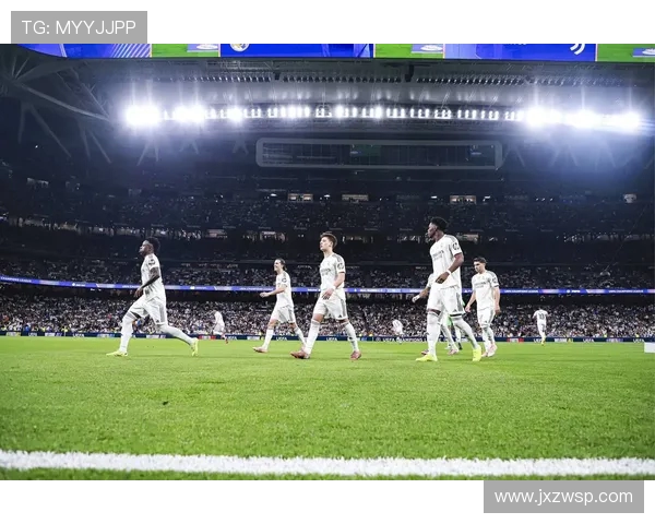 皇马与拜仁激战在即腾讯直播全程呈现精彩对决