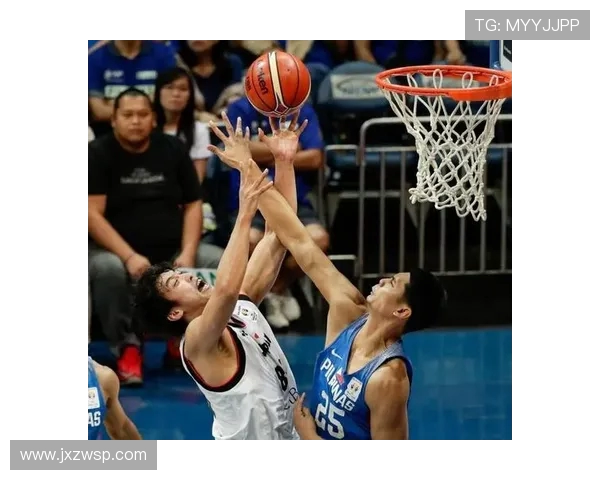 南京篮球队在亚运会积分榜中以83分稳居第一名表现出色